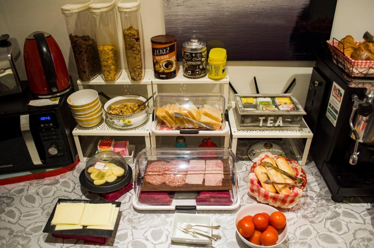 Bed and Breakfast Relais Cola Di Rienzo Рим Экстерьер фото