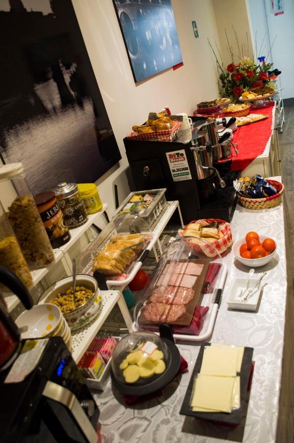 Bed and Breakfast Relais Cola Di Rienzo Рим Экстерьер фото